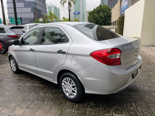 Imagen 7 de 14 de Ford Figo 2017 1.5 Impulse Aa Sedan At