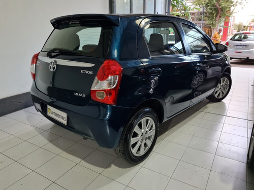 Imagen 8 de 8 de Toyota Etios 1.5 5ptas Xls 2016