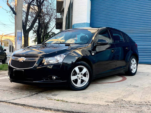 Imagen 1 de 15 de Chevrolet Cruze
