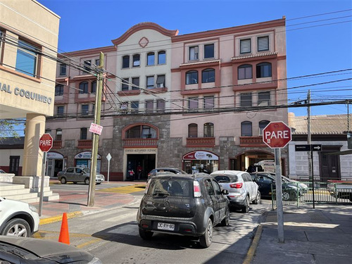 Venta Consultas Médicas Frente Al Hospital De La Serena