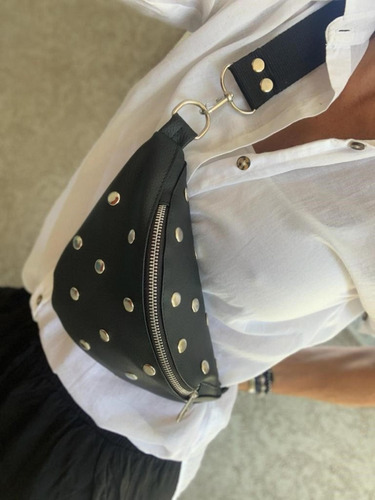 Riñoneras Mujer Moda Urbana Cuero Pu Y Tachas Unicas!!