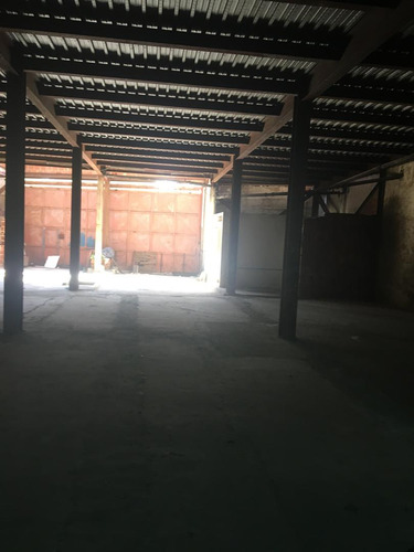 En Venta Terreno Y Galpon Avenida Nueva Granada Caracas Ys