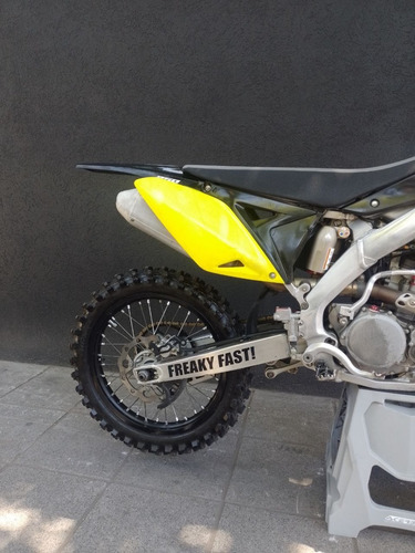Imagen 8 de 25 de Suzuki Rmz 250 Modelo 2016 Con 140hs