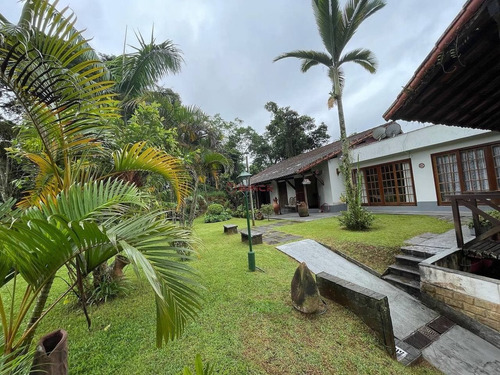 Imagem 6 de 9 de Casa Linear Com 3 Quartos Sendo 1 Suíte No Bom Retiro. Teresópolis-rj - Ca01052 - 34174505