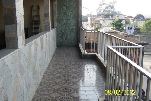 Imagem 12 de 14 de Casa Em Nova Iguaçu, Com 04 Quartos E Piscina Próximo Centro