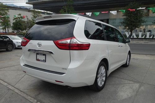 Imagen 3 de 13 de Toyota Sienna Limited 2015