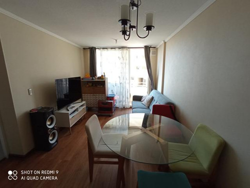 Departamento Av. Cuatro Poniete/glorias Navales