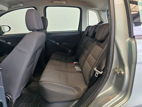 Fiat Idea 1.6 16v Essence Flex 5p