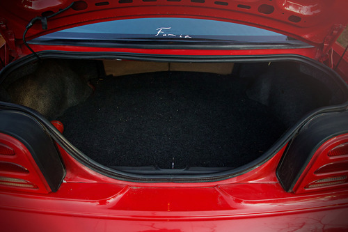 Ford Mustang Rojo V. 5 Único Dueño, Vende