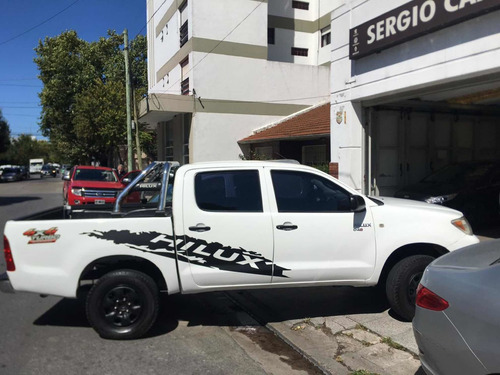 Toyota Hilux 2007 Dx 2.5cc / 4x4 / $2.000.000 Tomo Permuta