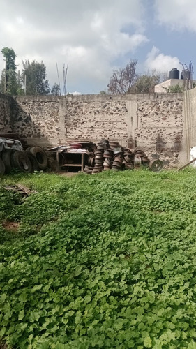 Terreno En Venta Con Una Pequeña Construccion 842m2, Col. Ampliación Emiliano Zapata, Iztapalapa.