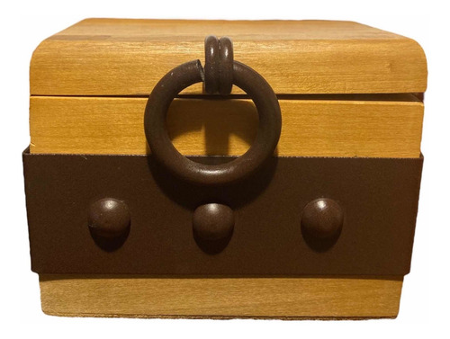 Cajita De Madera Con Herreria