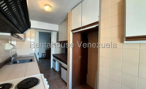 Bello Apartamento En Alquiler La Urbina #25-24383