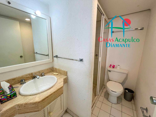 Cad Residencial Playamar Caoba 501. De Playa. Terraza Con Vista Al Mar