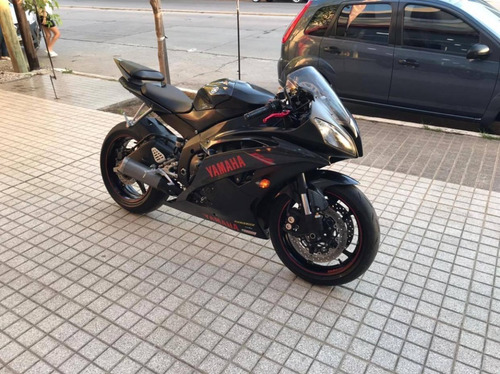 Yamaha R6