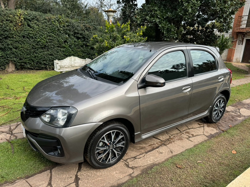 Toyota Etios 1.5 Sedan Xls