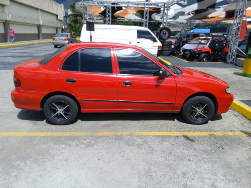Imagen 7 de 14 de Hyundai Accent