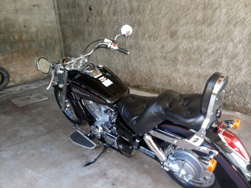 Honda Shadow 750