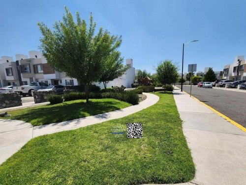 Casa En Remate En Sonterra Residencial Querétaro