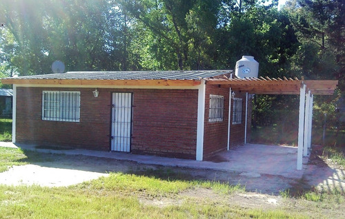 Construcción Tradicional Totalmente En Ladrillos - Chalet De 4 Ambientes - No Son Prefabricadas