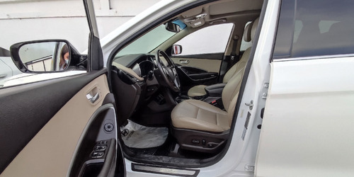Imagen 9 de 9 de Hyundai Santa Fe 2017