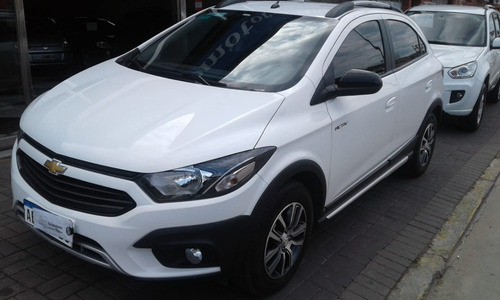 Chevrolet Onix Active 1.4