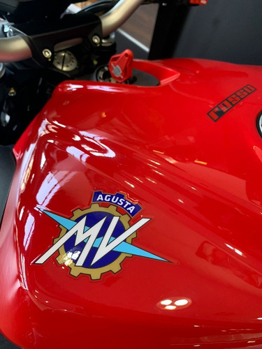 Imagen 12 de 25 de Mv Agusta Brutale Rosso 800 2021