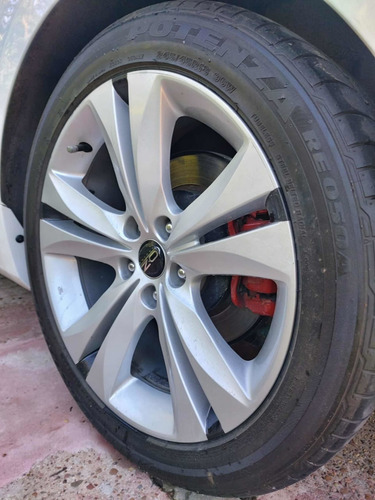 Impecable Hyundai Génesis 2.0 Turbo