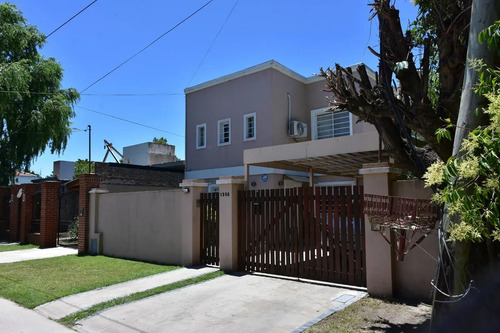 Casa En Venta El Trebol Ezeiza, Precio Charlable!