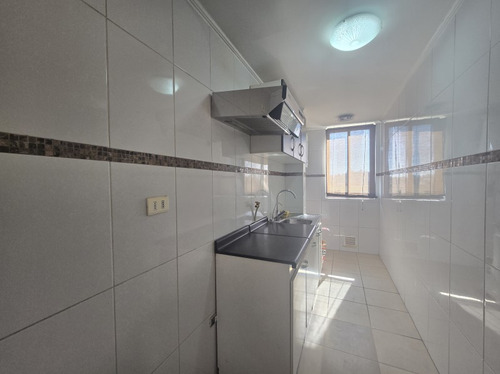 Se Arrienda Dpto 3d/1b/ Est Cercano Avda Eyzaguirre Pte Alto