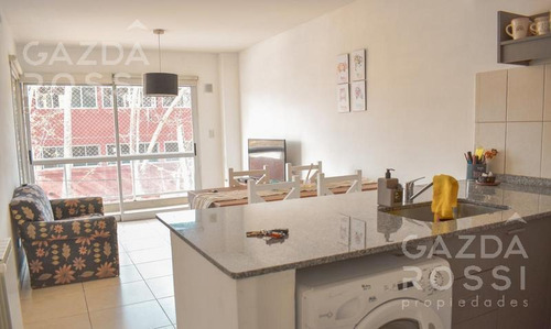 Imagen 2 de 11 de Departamento - Adrogue