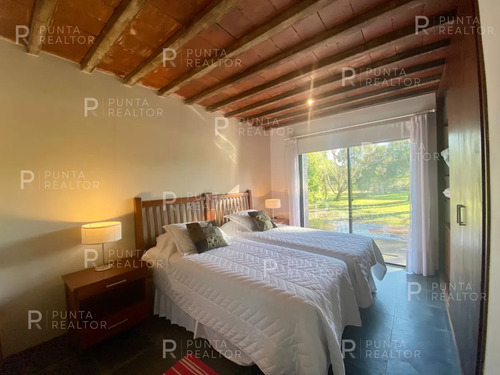 Casa En Alquiler Anual, De 4 Dormitorios, Arenas De José Ignacio, Uruguay