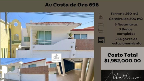 Casa En Veracruz, Municipio Boca Del Rio, Col. Costa De Oro, Av Costa De Oro 696. Cuenta Con 2 Lugares De Estacionamiento A 3 Calles De La Playa.  Nb10-za