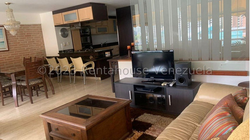 Se Alquila Excelente Apartamento Duplex Amoblado, Preciosa Vista, Excelente Iluminación,   Las Esmeraldas Mls #23-28492 Francis Zeppieri 10/10