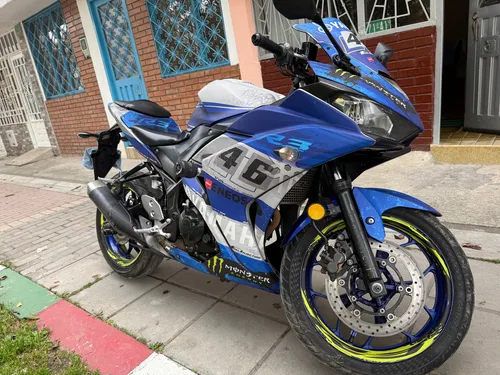 Yamaha R3 2017