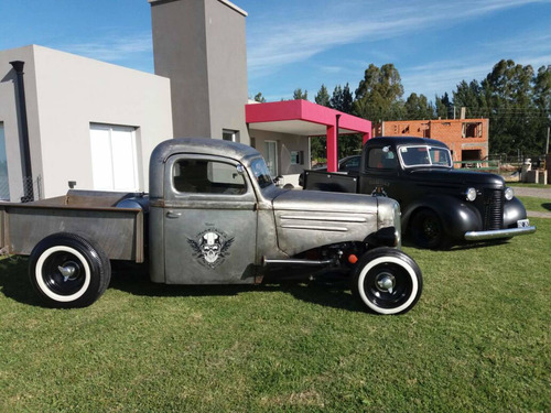 Imagen 1 de 13 de Chevrolet 1936 Rat Rod