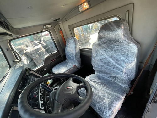 Imagen 12 de 15 de Kenworth T800 Camion De Volteo De 14 Metros Cubicos