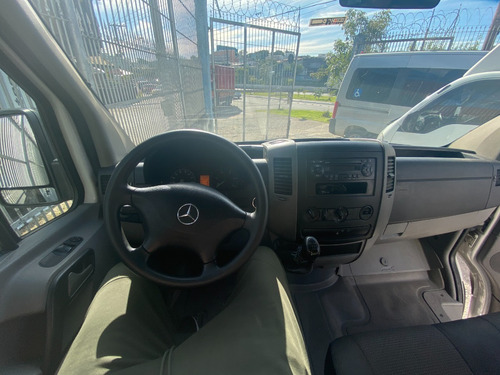 Imagem 4 de 7 de Mb Sprinter Baú 311 2016