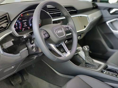Audi Q3 Sportback 1.4 35tfsi Sportback 150 Cv