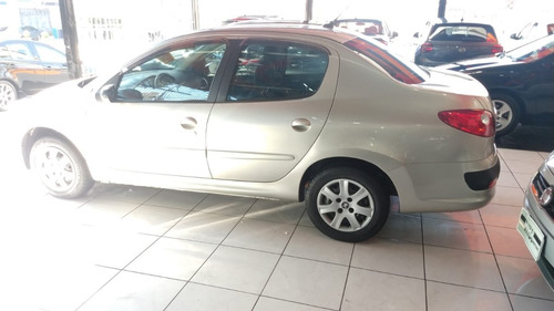 Peugeot 207 1.4 Xr Passion 8v