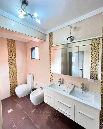 En Venta Con Financiamiento Penthouse Dúplex 349 M² Urbanización El Bosque, Maracay, Aragua