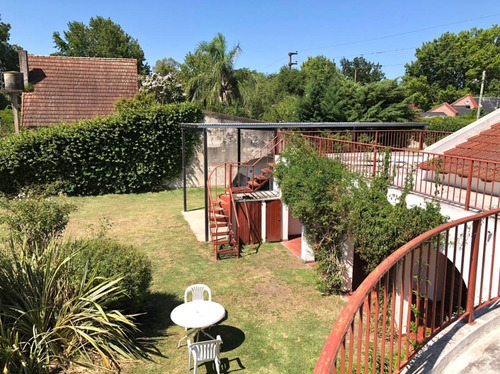 Importante Casa En Corazón De Villa Elisa!!!