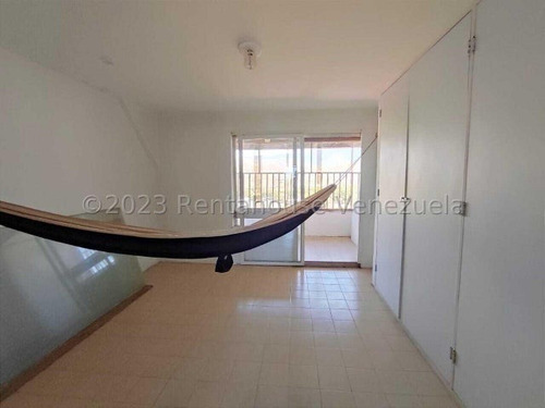Imagen 7 de 17 de Penthouse En Venta Los Jardines Urb San Jacinto, Maracay 23-20479 Hc