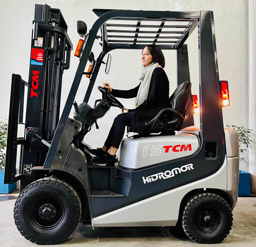 Autoelevador Tcm 1500kg Diesel Automatica