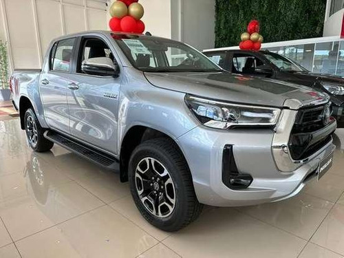 Toyota Hilux 2.8 D-4D TURBO DIESEL CD SRV 4X4 AUTOMÁTICO