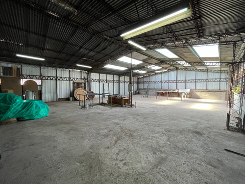 ¡¡propiedad Industrial Y Comercial Con Oficinas!!