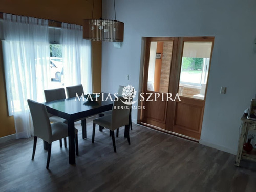 Casa En Venta En Banco Provincia