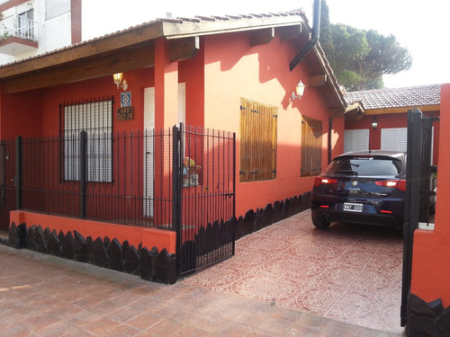 Hermosa Casa En Venta En Santa Teresita 600 Mt2 