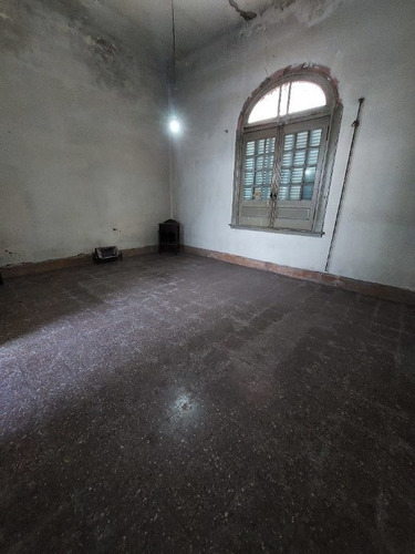 Imagen 8 de 11 de Local Con Vivienda En Venta En Quilmes Oeste Centro