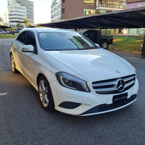 Mercedes Benz A200